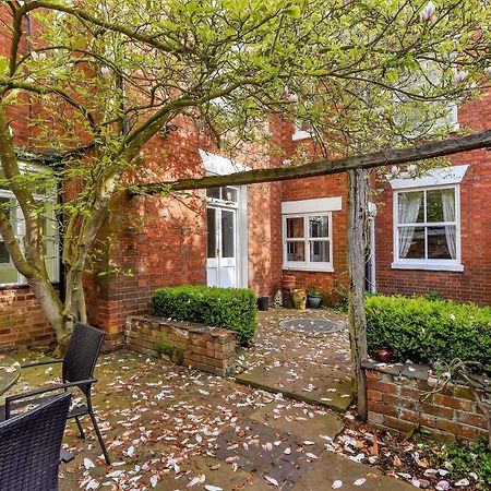 The Hollies Bed & Breakfast South Kilworth Exterior photo